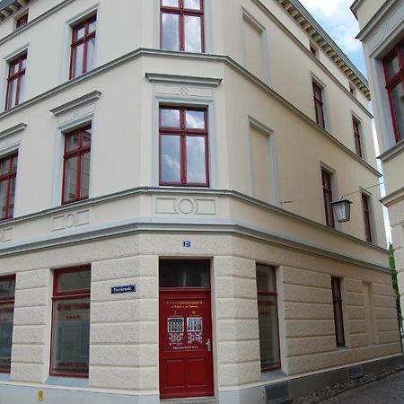 Appartement Haus Steuerrad à Stralsund Extérieur photo